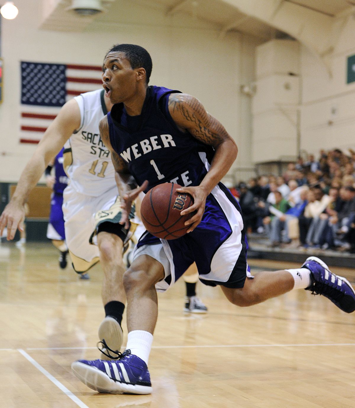 Weber State’s Damian Lillard leads the nation in scoring at 24.3 points per game. (Associated Press)