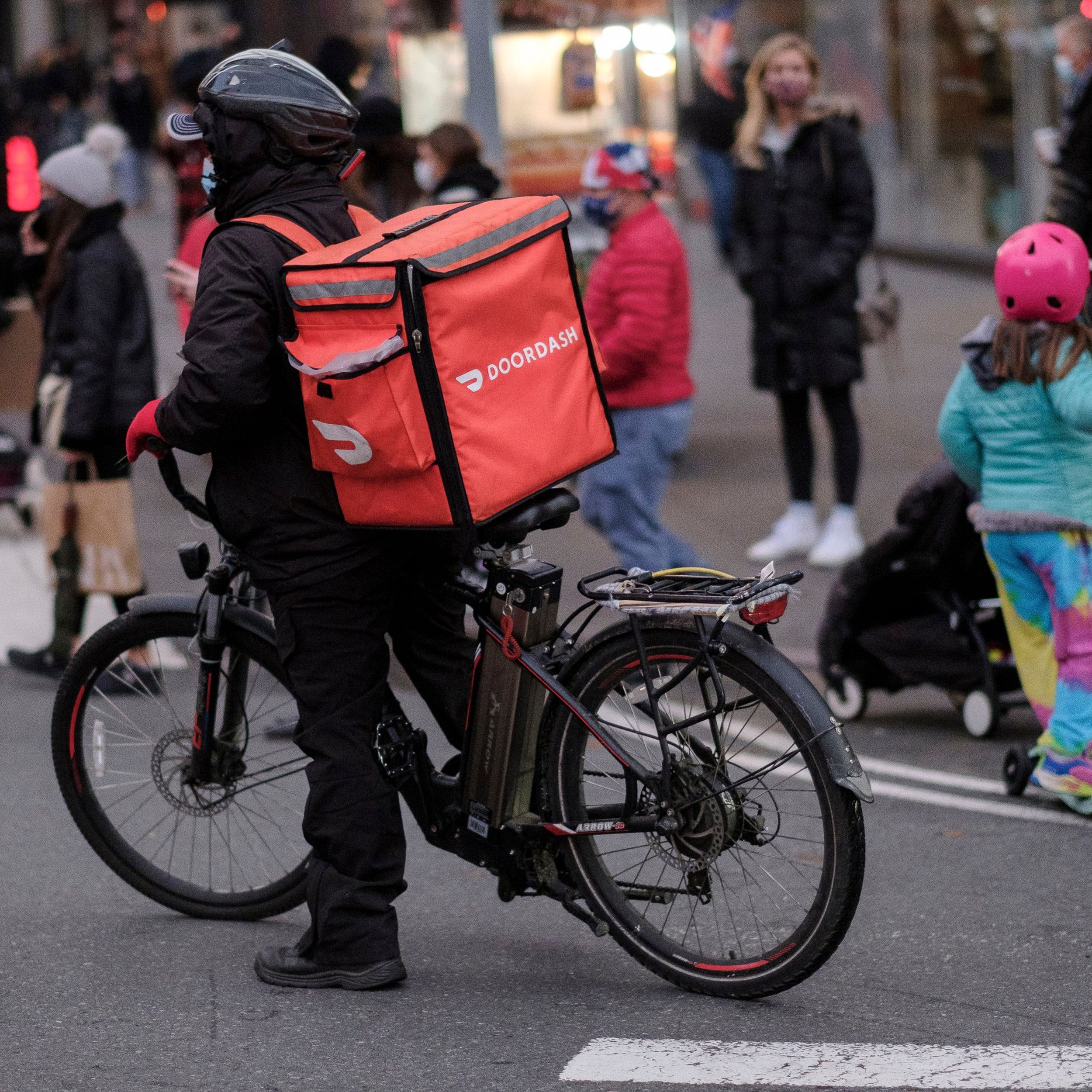 Will DoorDash Drivers Go For Its Hourly Pay Option? - RetailWire