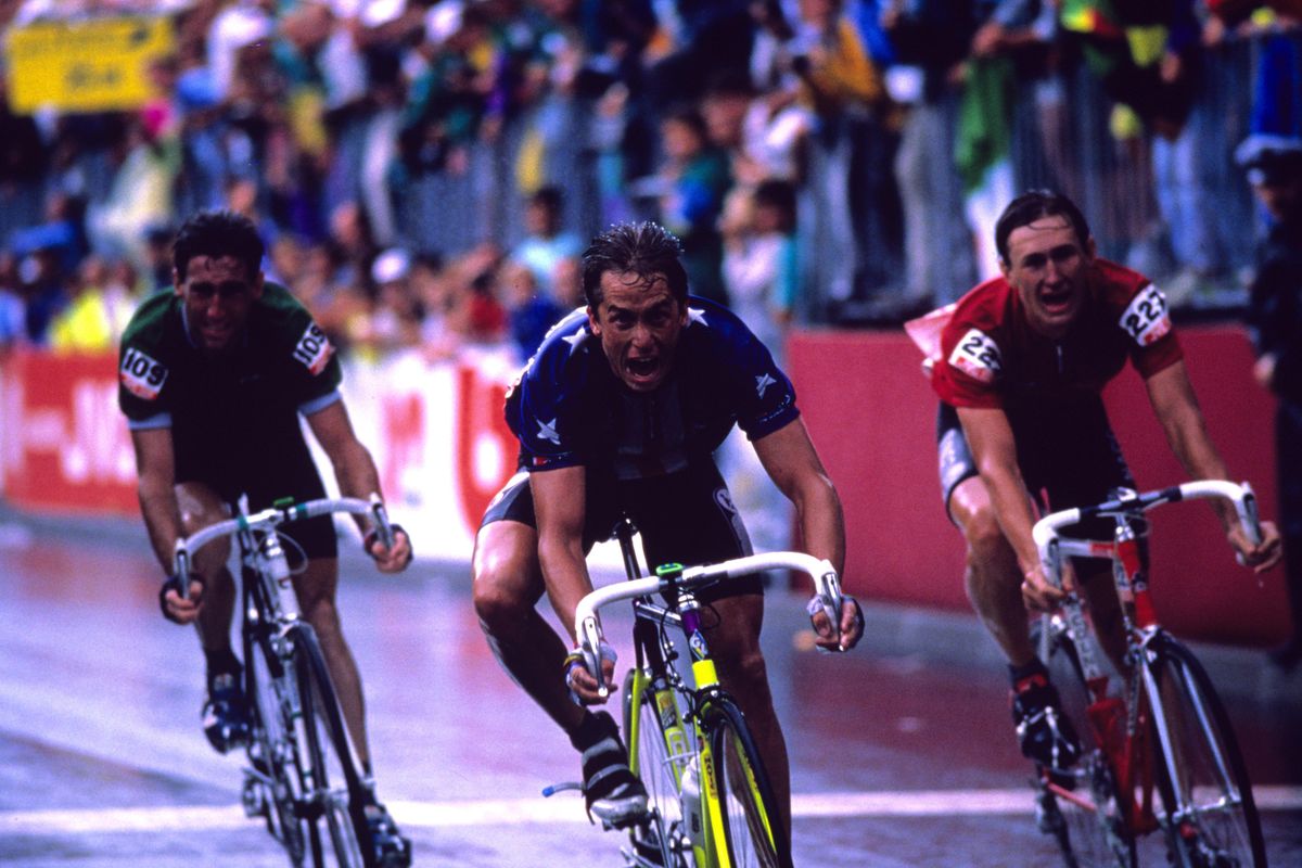 Greg LeMond wins the world championship road race in 1989. (Courtesy of Graham Watson)