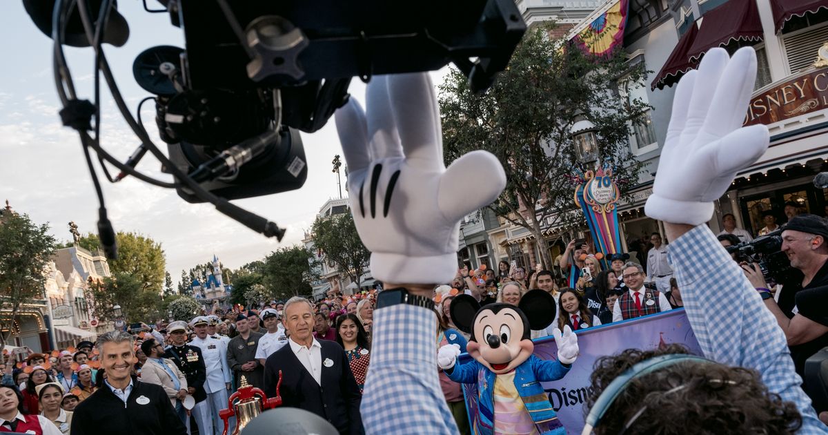 Disney posts strong earnings despite slowdown in park visitors
