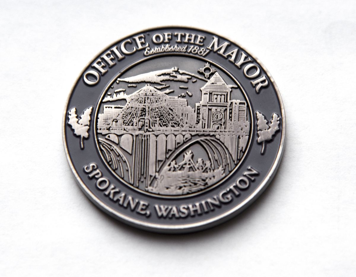 David Condon’s mayoral seal and coin. (Dan Pelle)