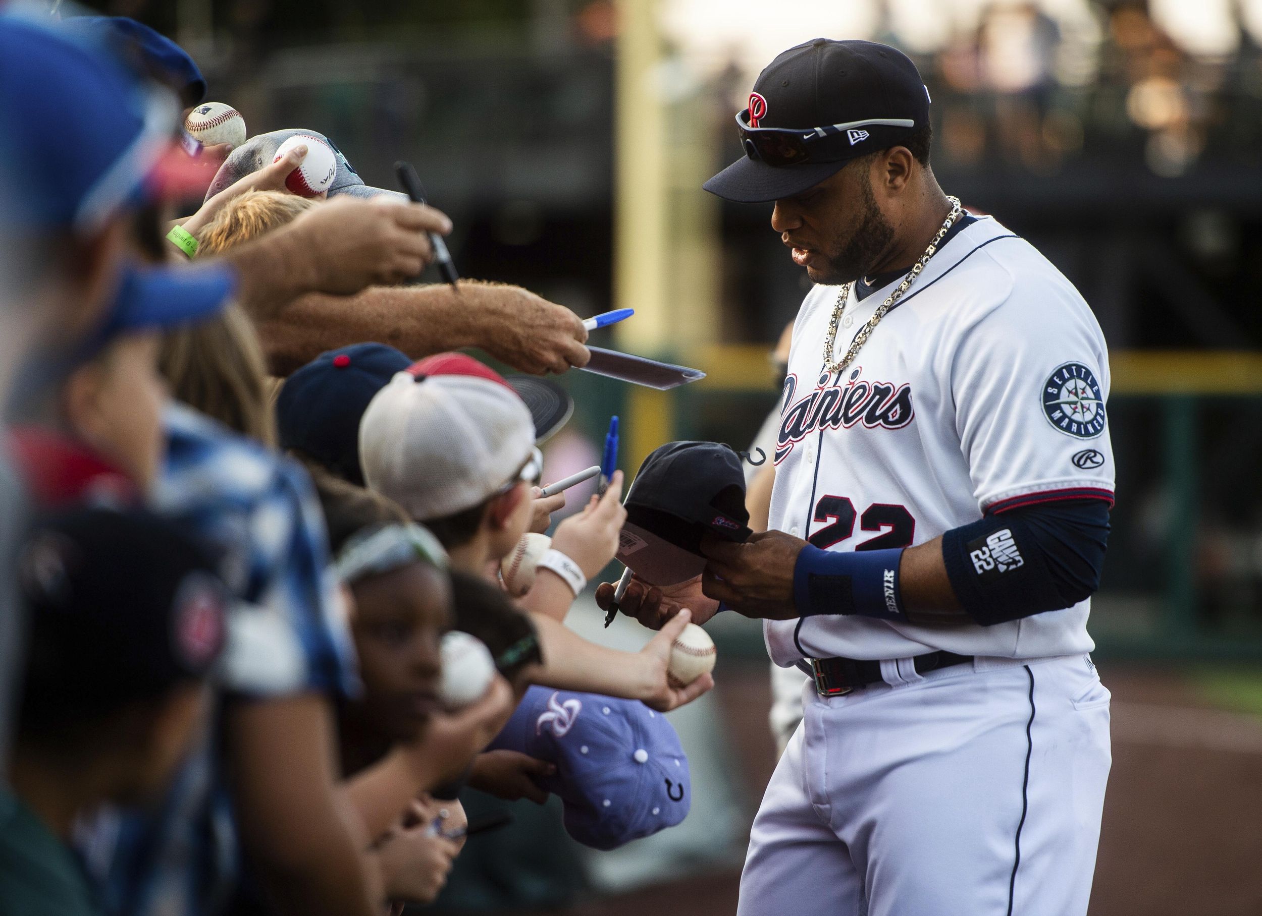 A real first as the Mariners' Robinson Cano begins rehab assignment