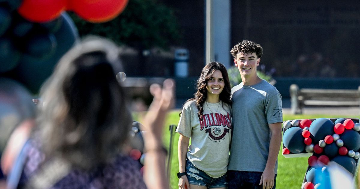 Students and Parents flock to Gonzaga’s campus on Friday for move-in day