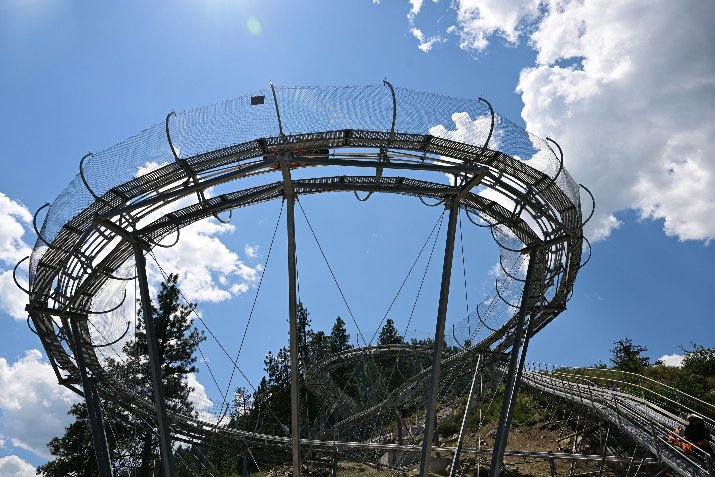 Peak thrills Leavenworth s new alpine coaster draws sold out