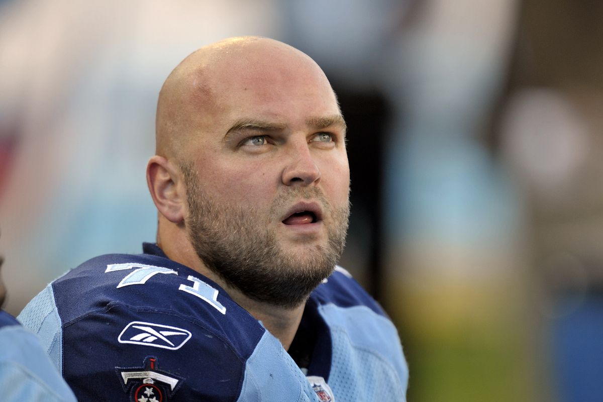Michael Roos retired after 10 seasons and 148 games with the Tennessee Titans. (Associated Press)