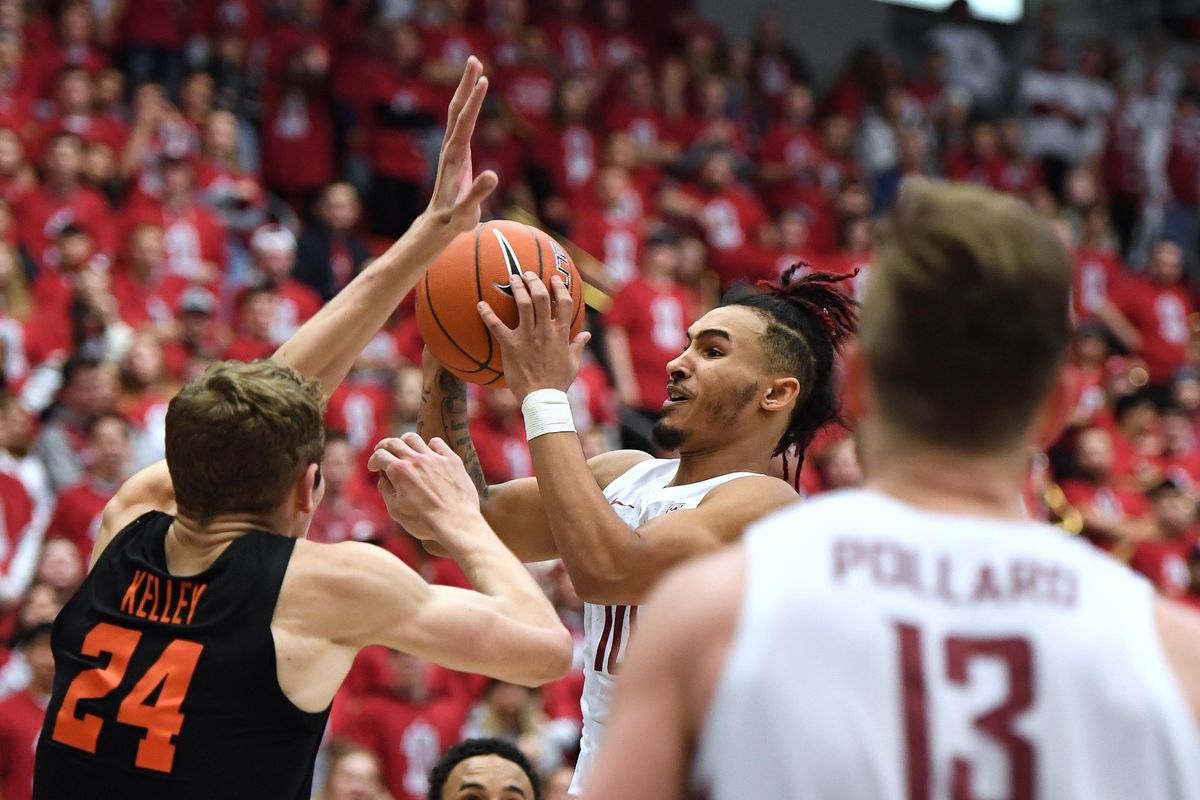 Washington State guard Isaac Bonton (10) heads to the basket during the second half of a college basketball game, Sat., Jan. 18, 2020, in Pullman, Wash. (Colin Mulvany / The Spokesman-Review)