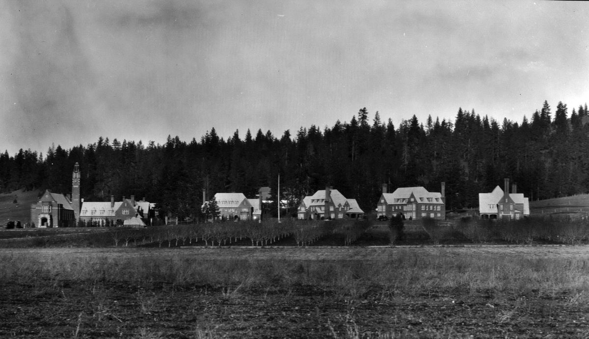 Hutton Settlement in this 1924 photo. (PHOTO ARCHIVE / SR)