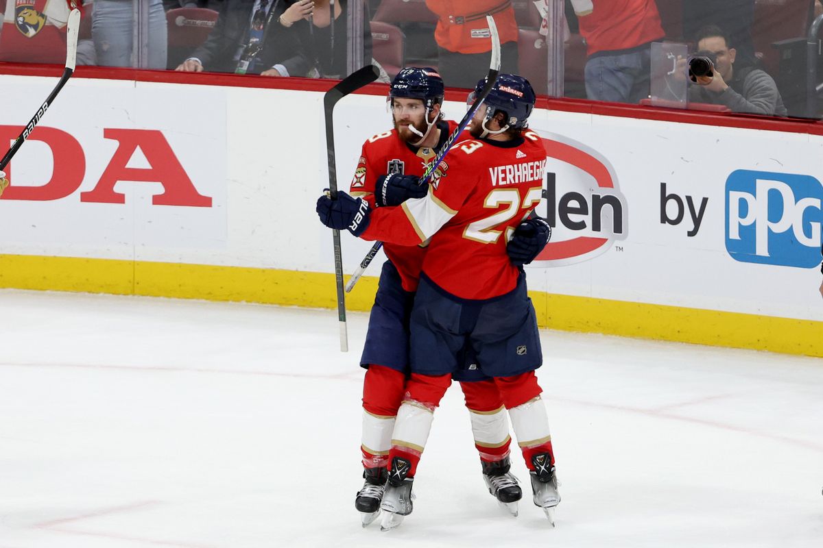 Florida’s Matthew Tkachuk is congratulated by Carter Verhaeghe after scoring against the Vegas Golden Knights during Game 3 of the Stanley Cup Final on Thursday at FLA Live Arena in Sunrise, Fla.  (Getty Images)