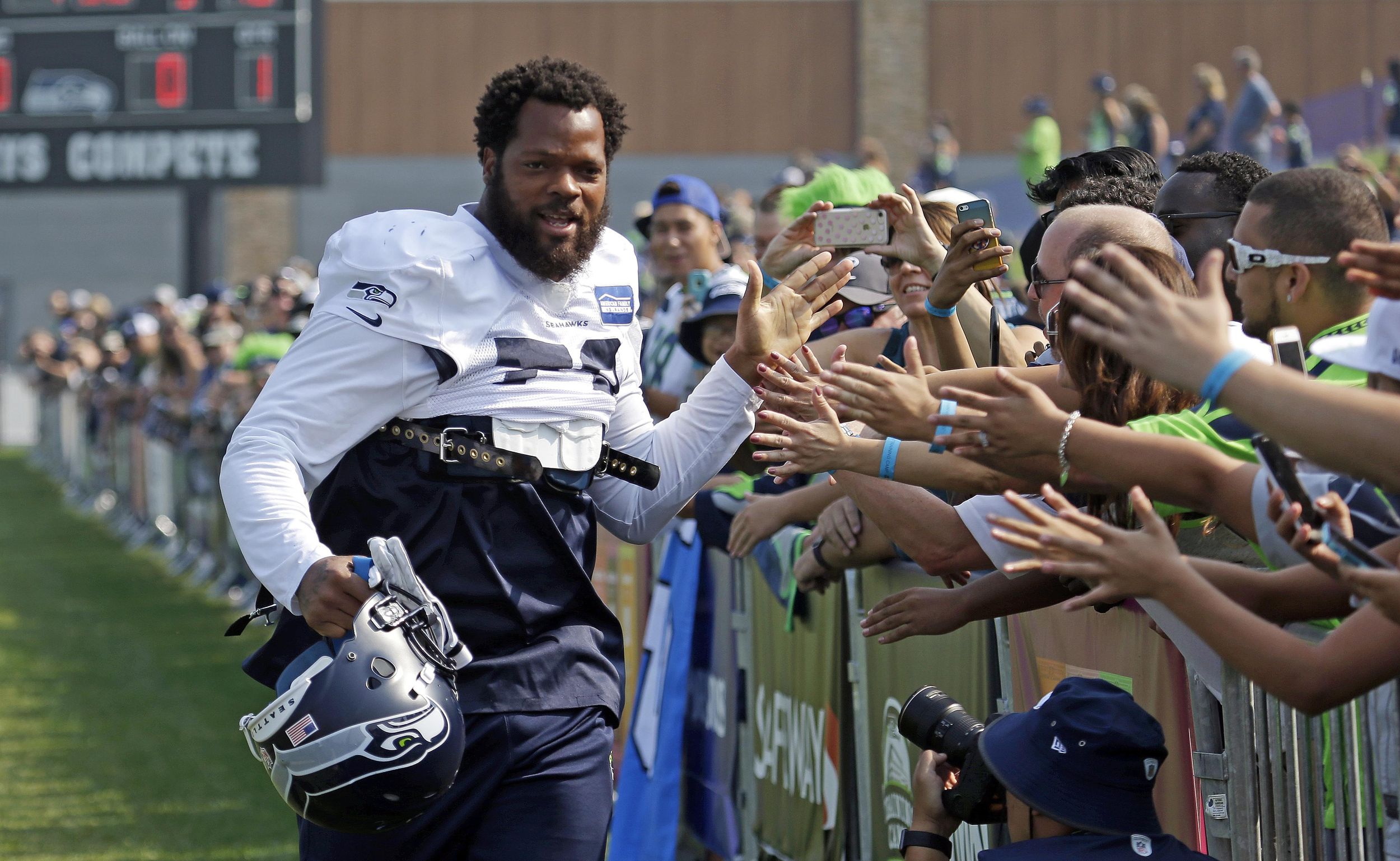 Analysis: The five best and five worst Seahawks free-agent signings of