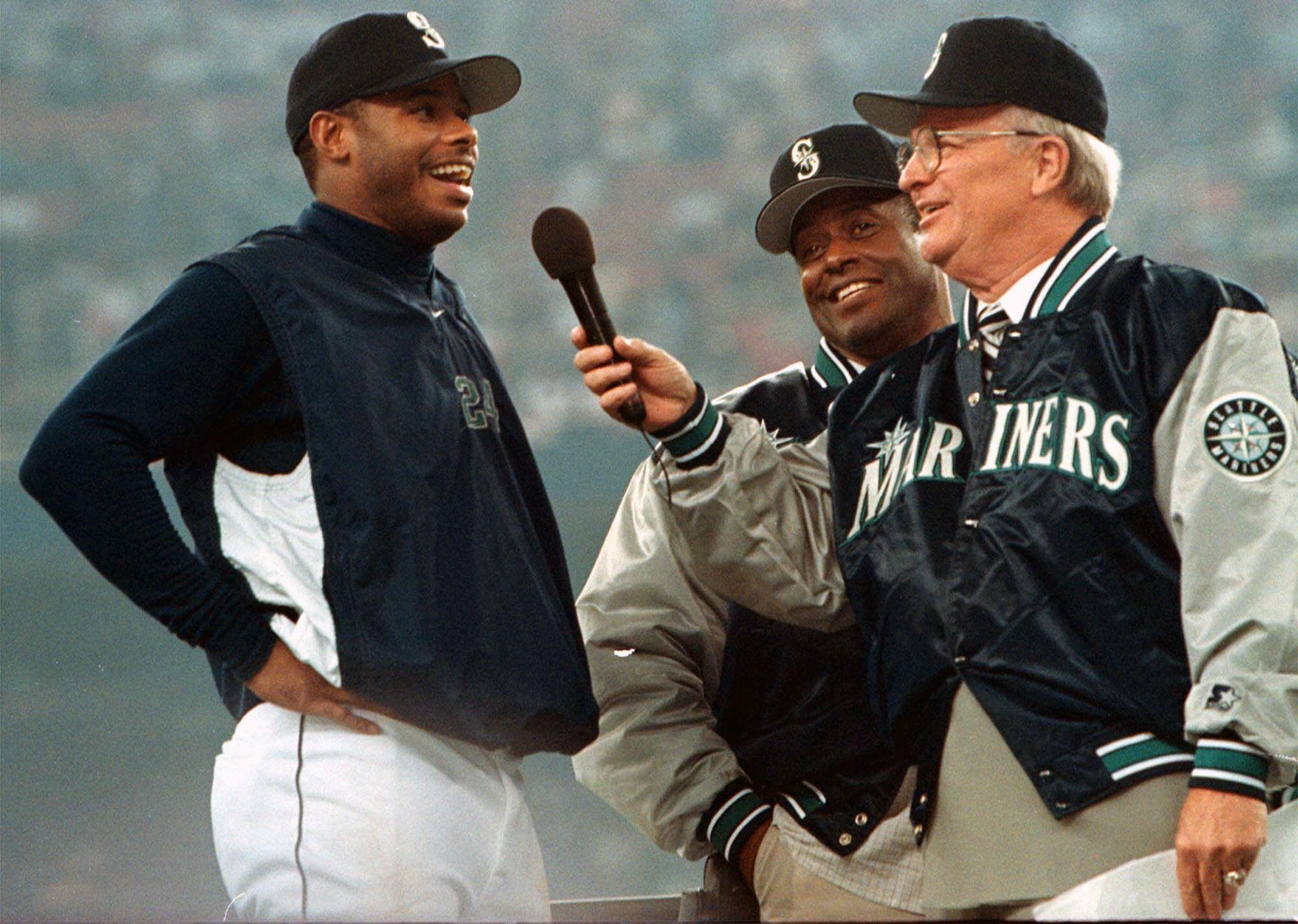 Seattle Mariners on X: A very happy birthday goes out to Marilyn Niehaus—wife  of the late, great Dave Niehaus.  / X