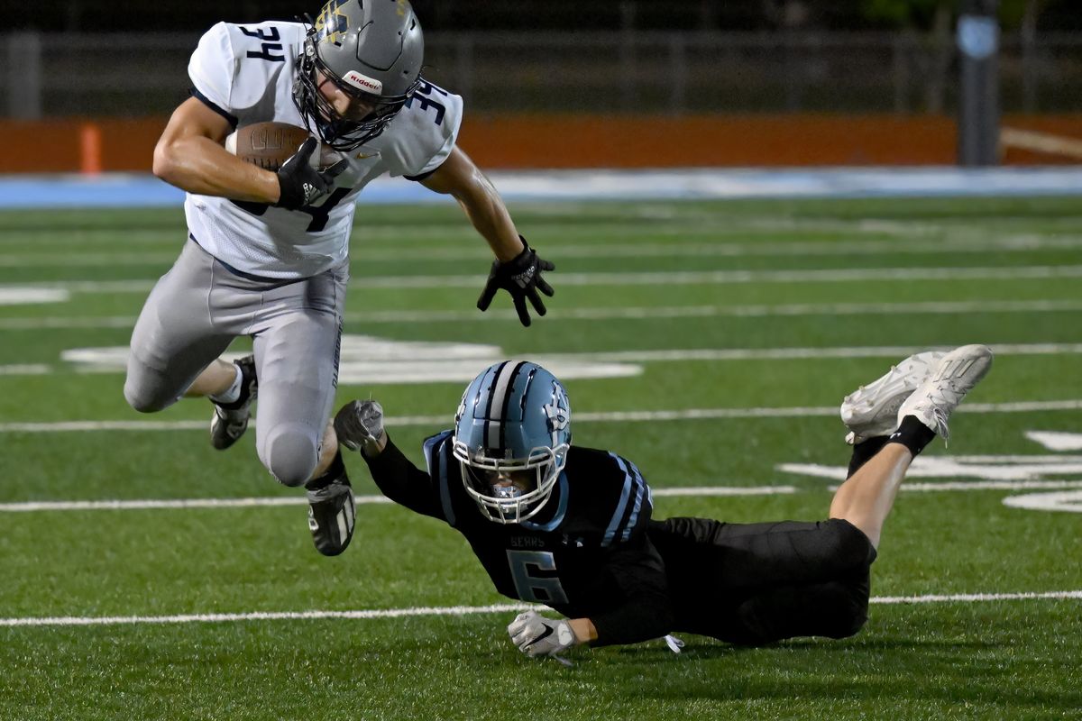 Keenan Kuntz hauls in late touchdown pass, Mead comes from behind to knock  off Central Valley 21-17 | The Spokesman-Review