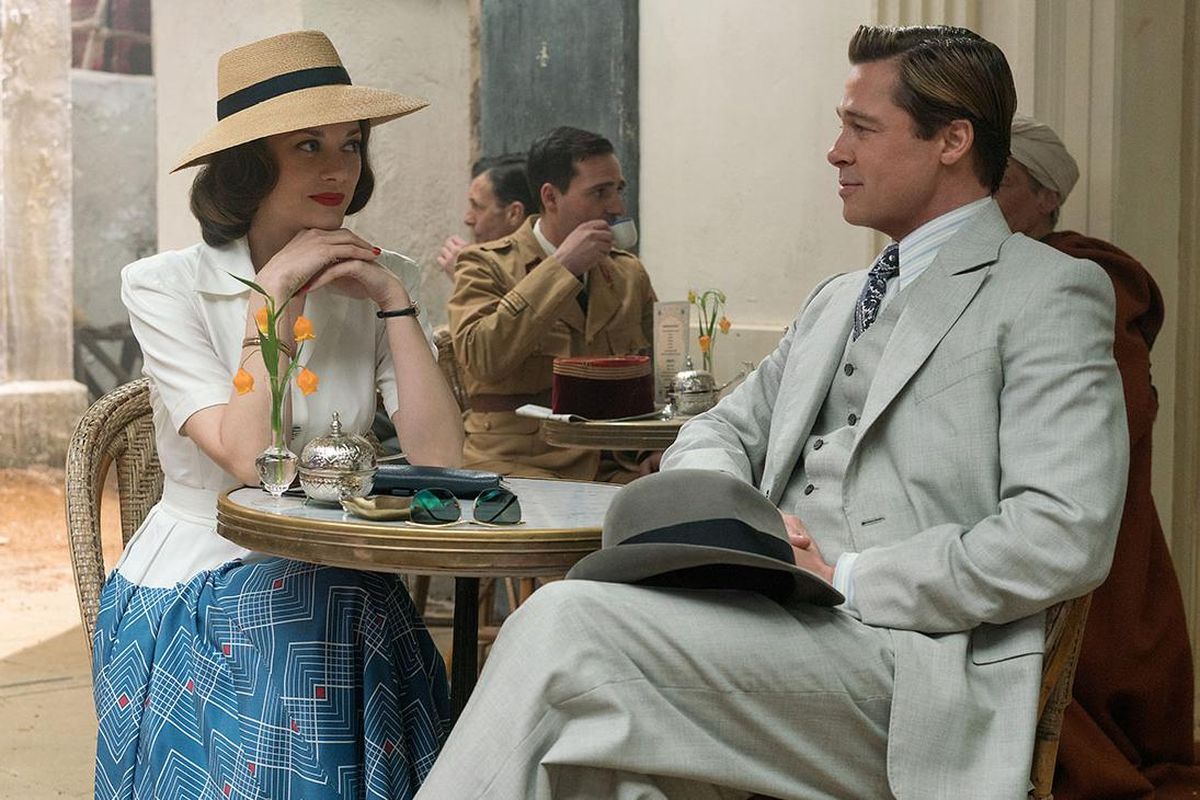 Brad Pitt plays Max Vatan and Marion Cotillard plays Marianne Beausejour in “Allied.” (=Daniel Smith / Paramount Pictures)