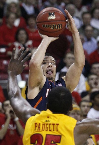 Guard Sam Maniscalco leads Illinois in scoring with 13.3 points a game. 
 (Patrick Semansky / Associated Press)