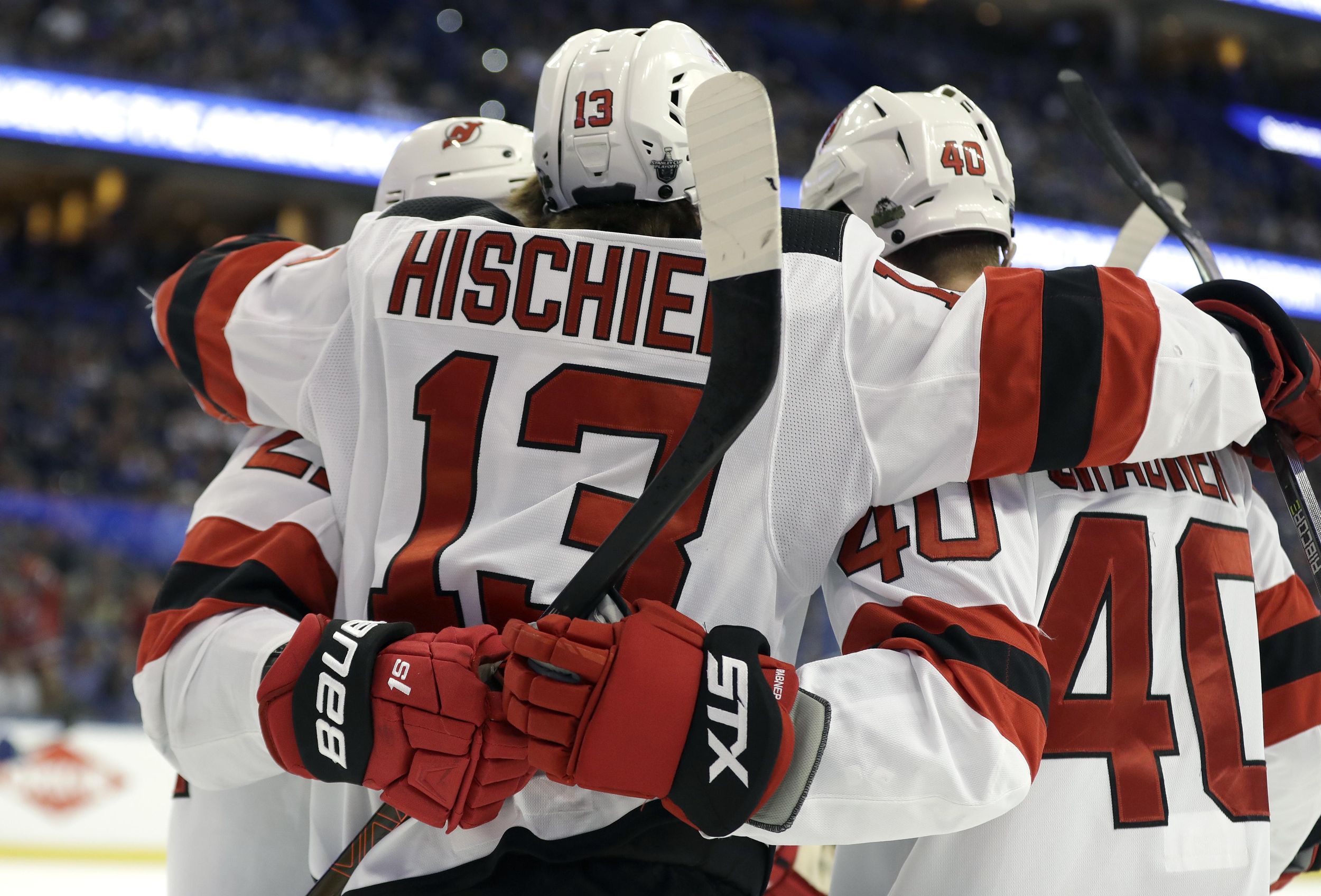 Alex Killorn scores twice, Lightning beat Devils 5-3 in Game 2