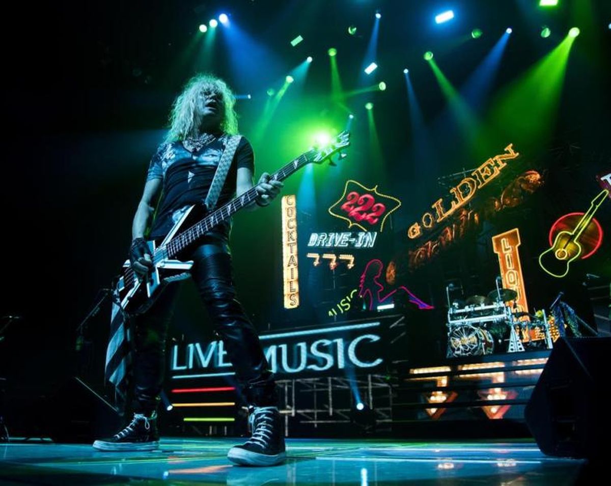 Review Cindy rocks out with Def Leppard, Poison, Tesla The Spokesman