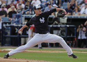 yankees rumbelow reliever mariners