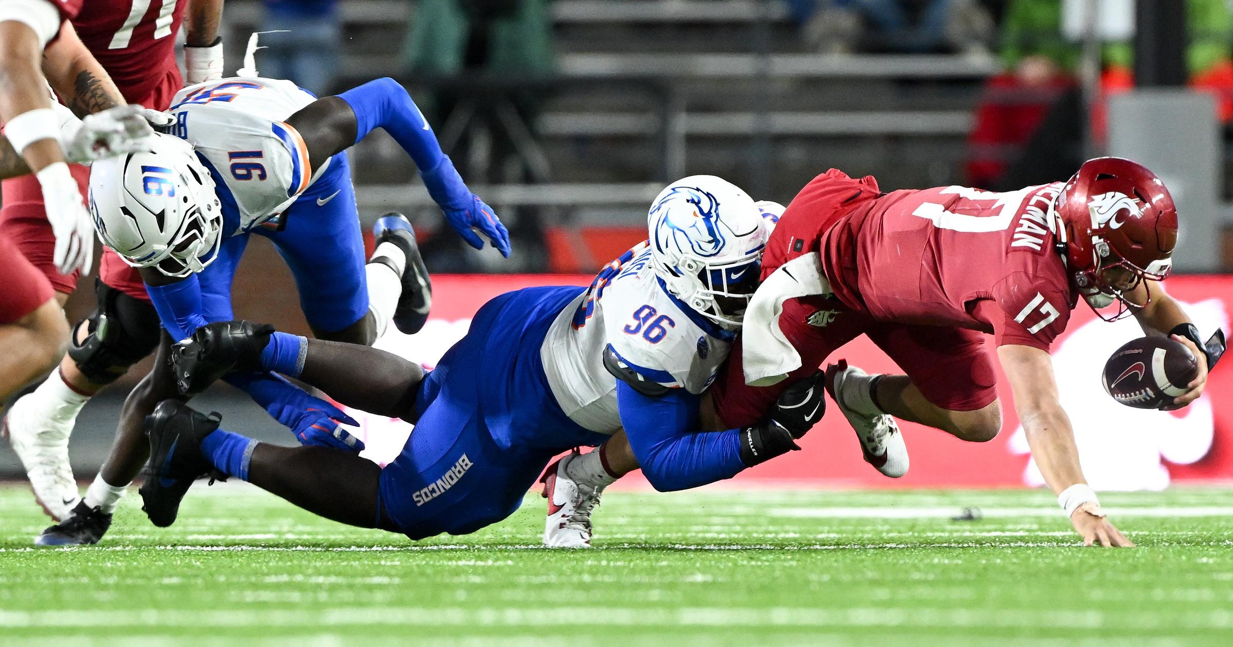 Eshelman's arm was fine, but the O-line left a hole WSU couldn't fill