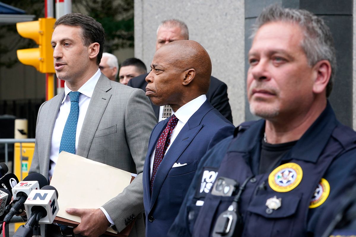 NEW YORK, NEW YORK - SEPTEMBER 27: New York City Mayor Eric Adams and his lawyer Alex Spiro hold a press conference at the federal court after his arraignment on bribery and fraud charges on September 27, 2024 in New York City. Adams has been charged with five offenses: conspiracy to commit wire fraud, federal program bribery, solicitation of a contribution by a foreign national, wire fraud, and bribery. (Photo by John Lamparski/Getty Images)  (John Lamparski)