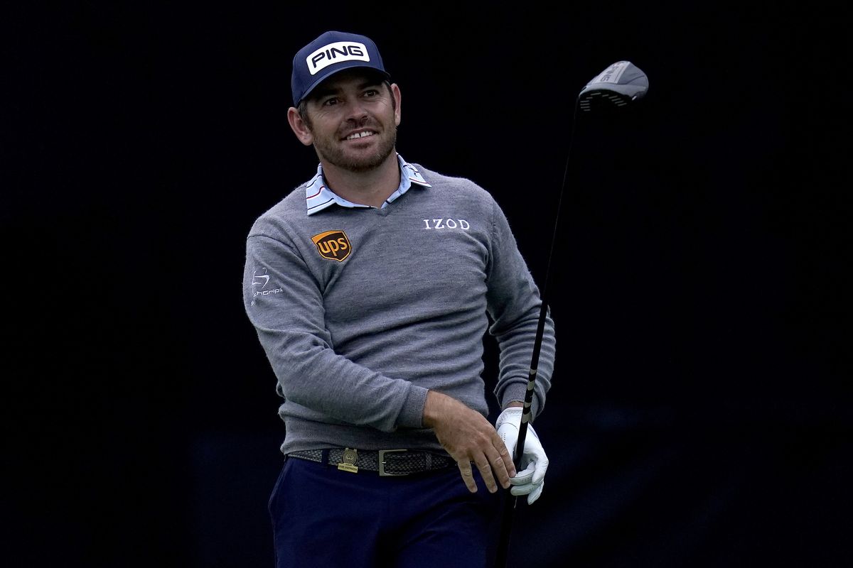 Louis Oosthuizen, of South Africa, plays his shot from the seventh tee during the first round of the U.S. Open Golf Championship, Thursday, June 17, 2021, at Torrey Pines Golf Course in San Diego.  (Associated Press)