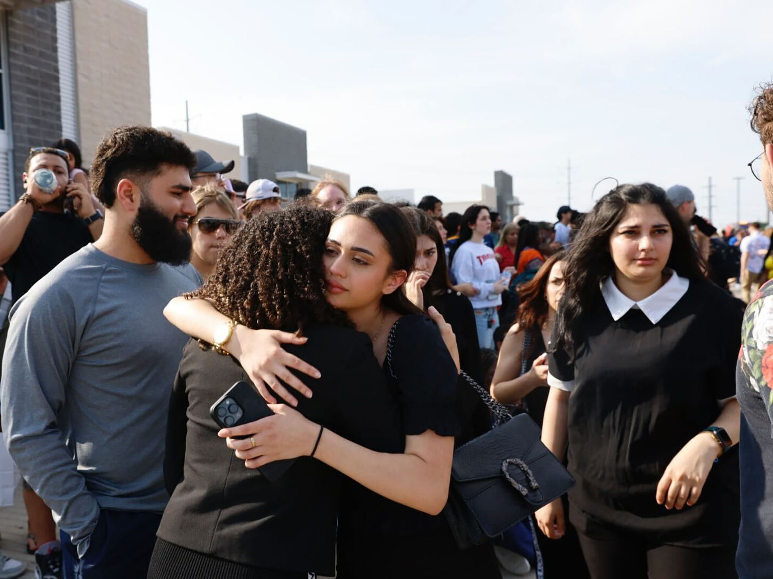 Nine dead including gunman after shooting at mall outside Dallas