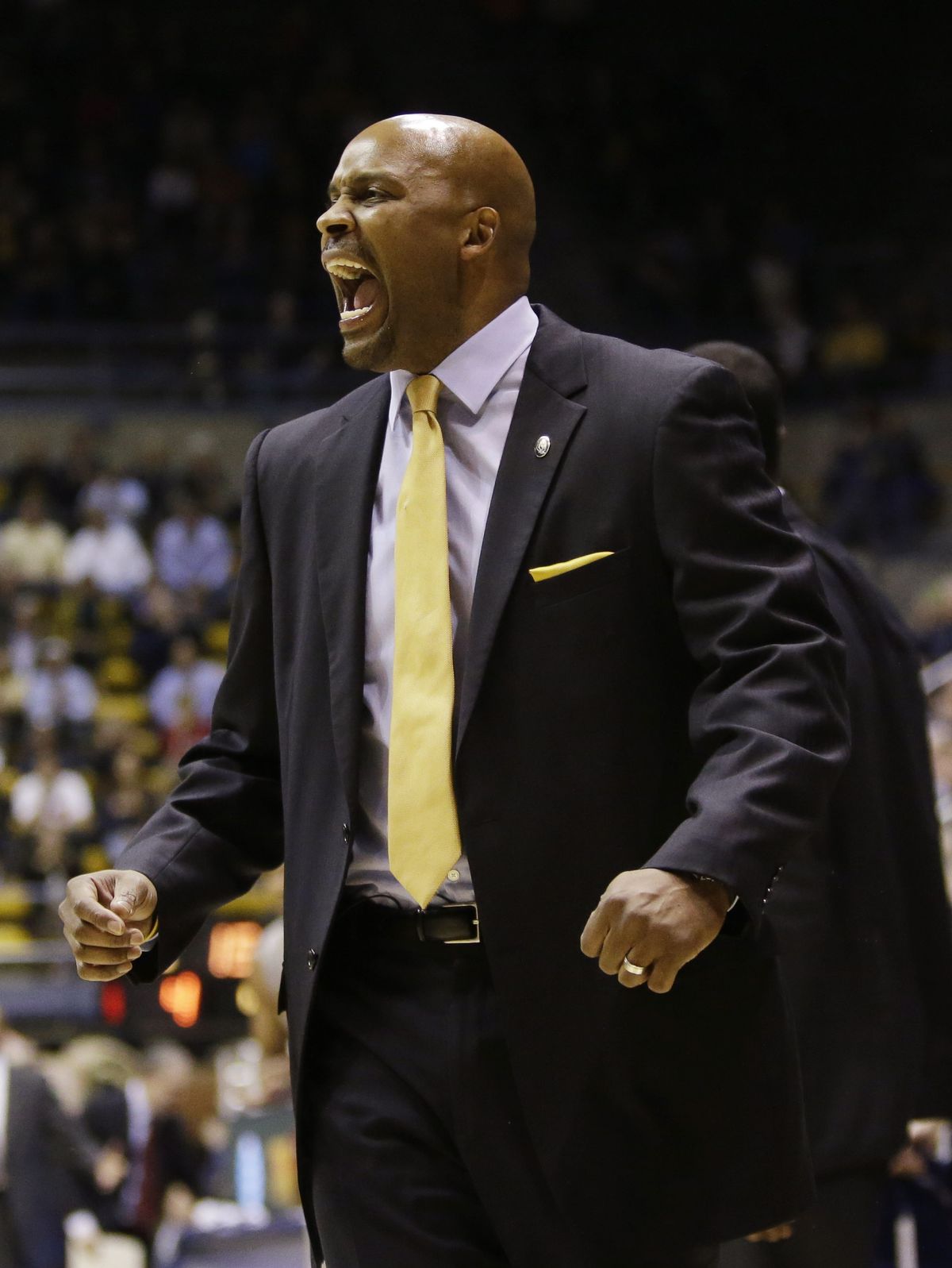 California coach Cuonzo Martin and his Golden Bears hope to gain Pac-12 split with the Cougars. (Associated Press)