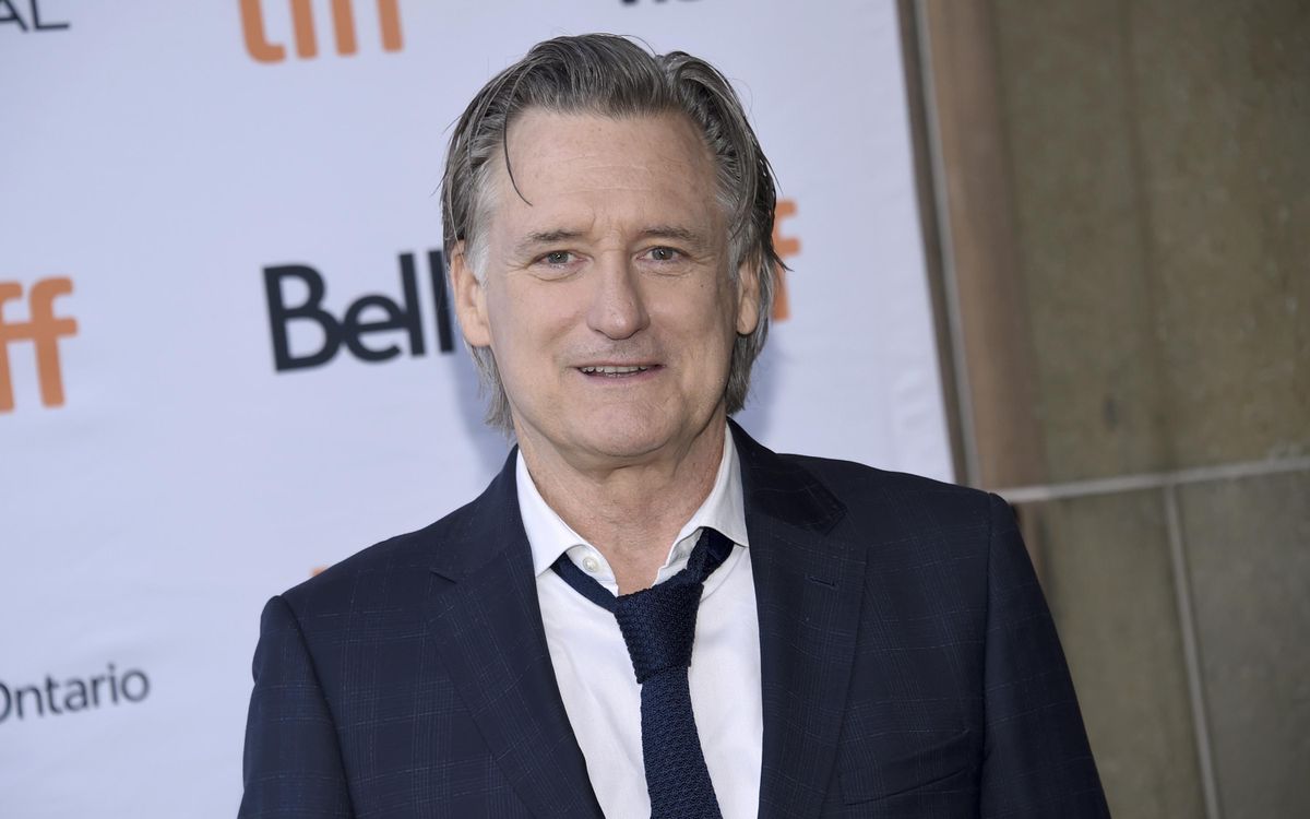 Oops! Actor Bill Pullman accepts, then breaks film award | The ...
