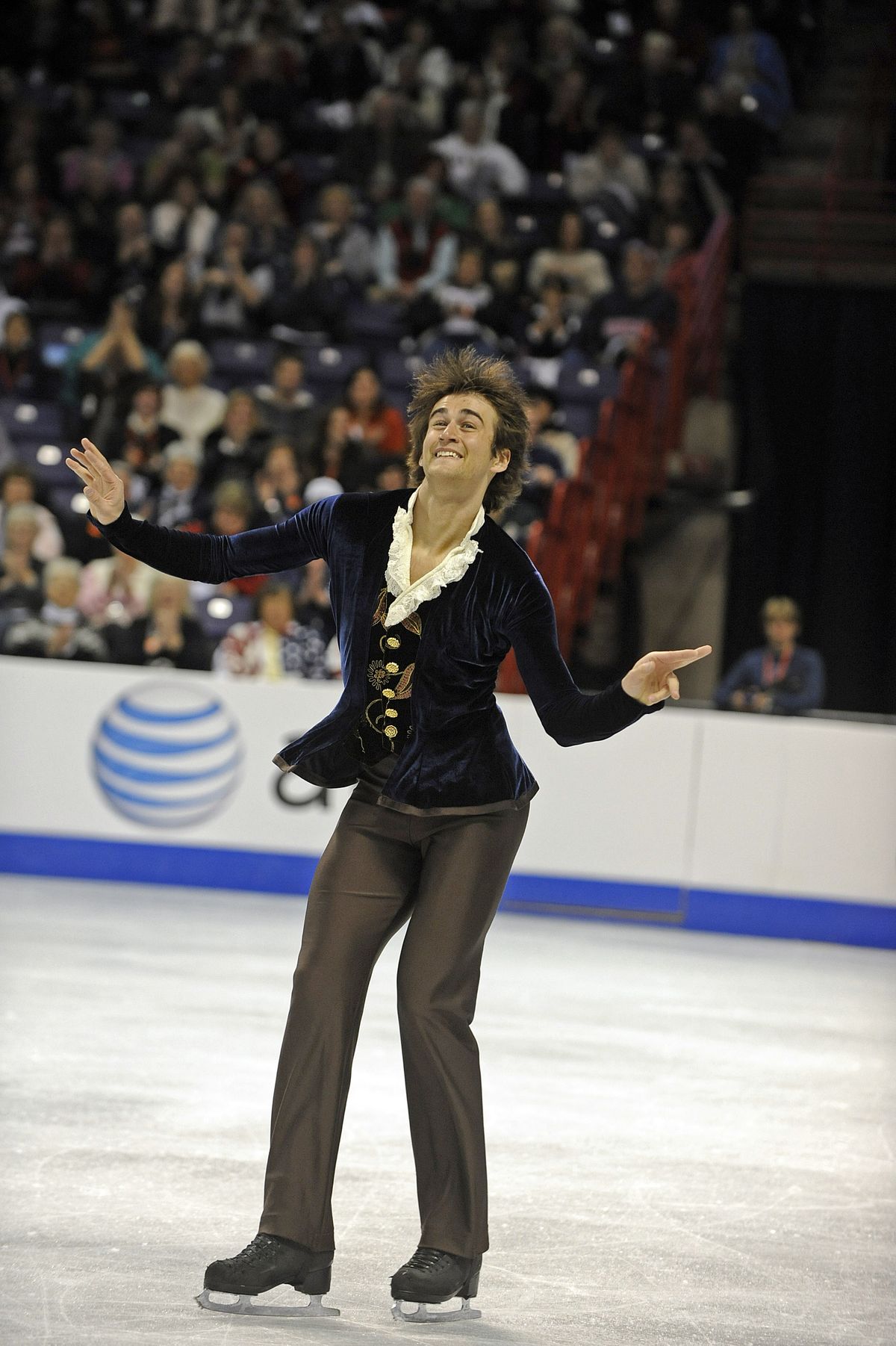 Ryan Bradley plays to the crowd on the way to second place in the free skate. He finished fourth overall. (CHRISTOPHER ANDERSON)