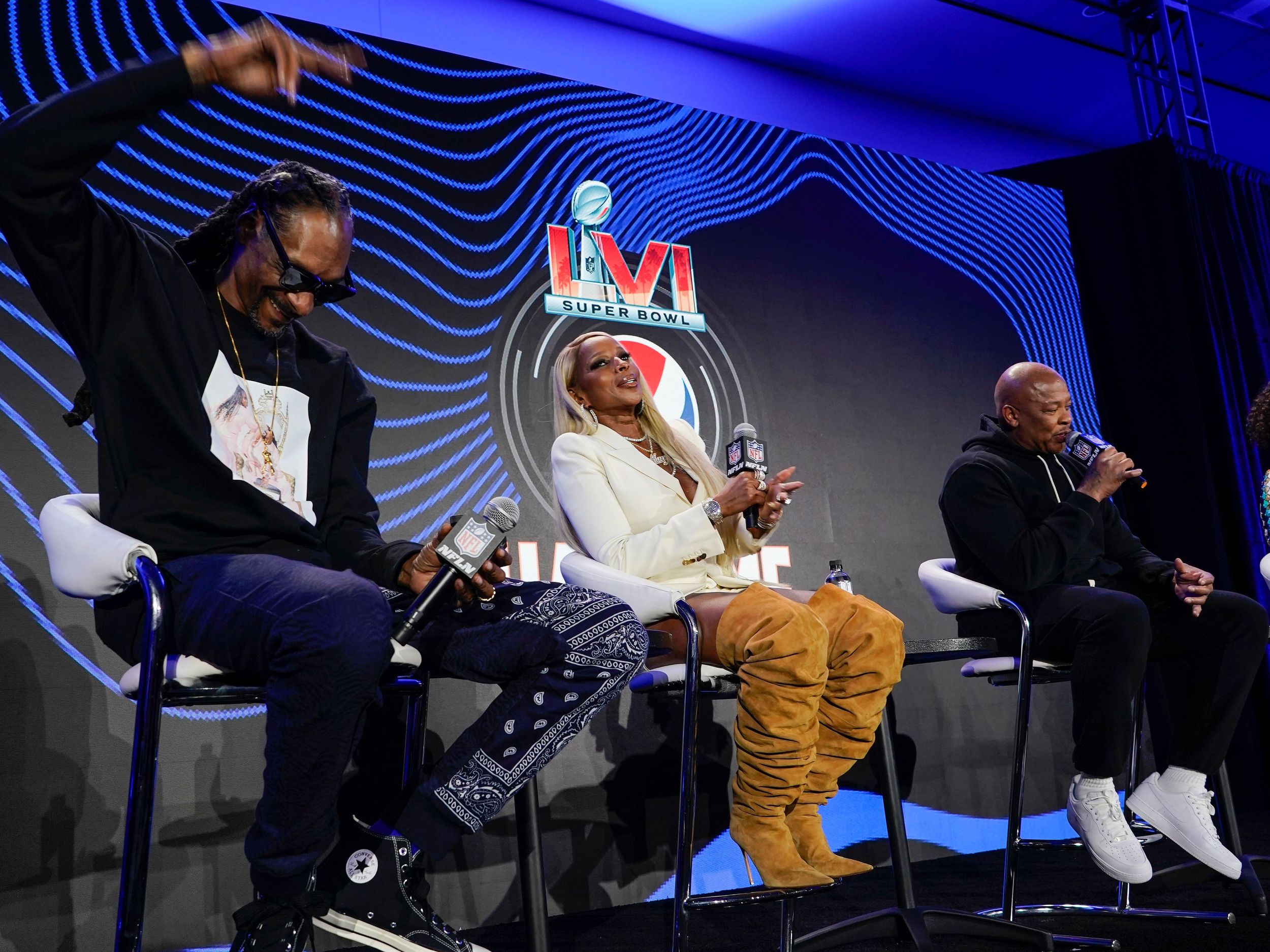 Dr. Dre And Snoop Dogg Represent For The West Coast During Super Bowl  Halftime Show Performance