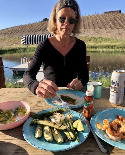 The Trailer Pond in Paso Robles, Calif., offers guests the option of cooking in an outdoor kitchen. We made shrimp fajitas during a recent visit. (Leslie Kelly)