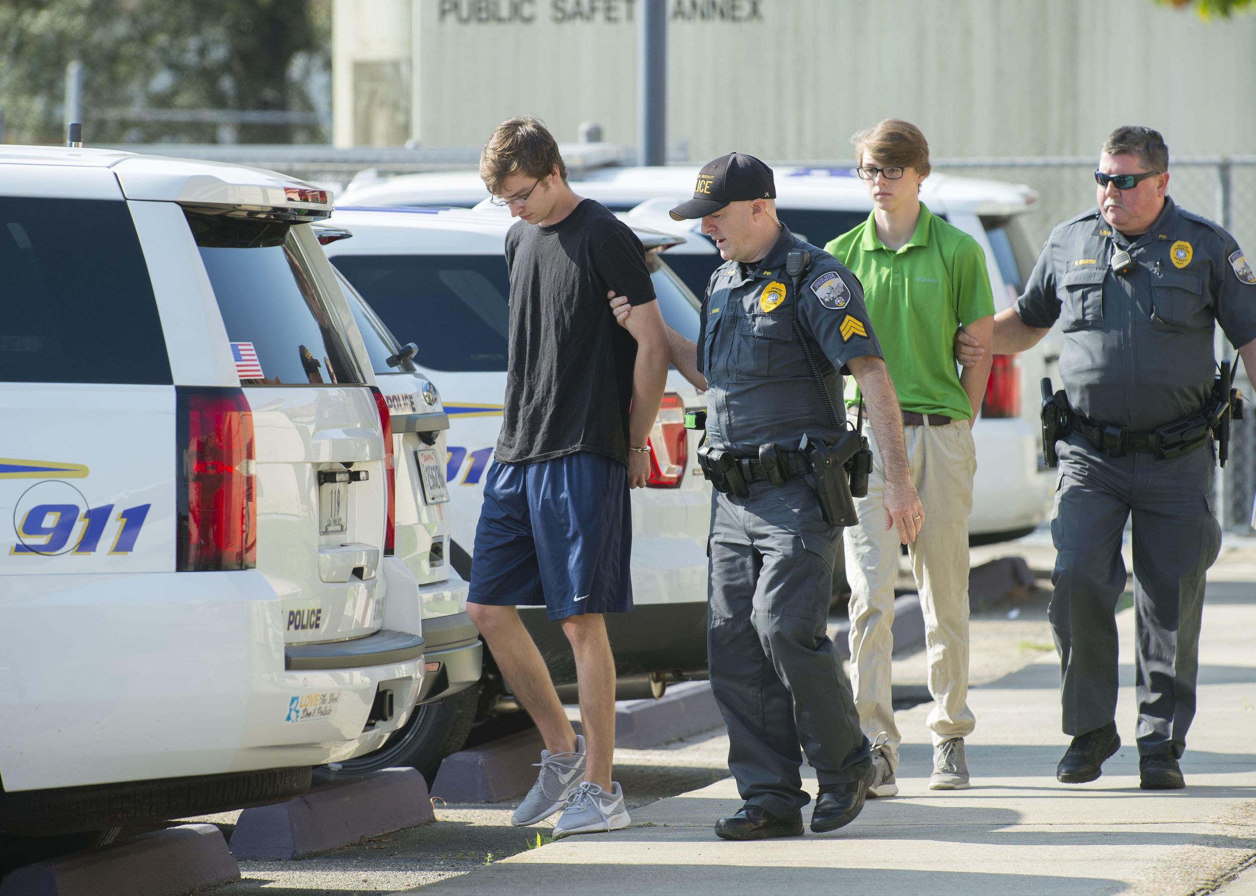 Police Arrest 10 In Drinking Death Of LSU Fraternity Pledge | The ...