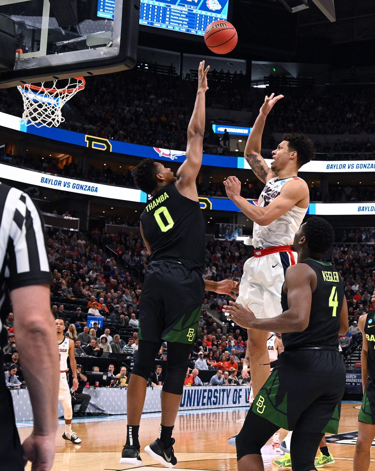 Recap And Highlights Gonzaga Holds Off Baylor Behind Brandon Clarke S Record Game Earns Spot In Sweet 16 The Spokesman Review
