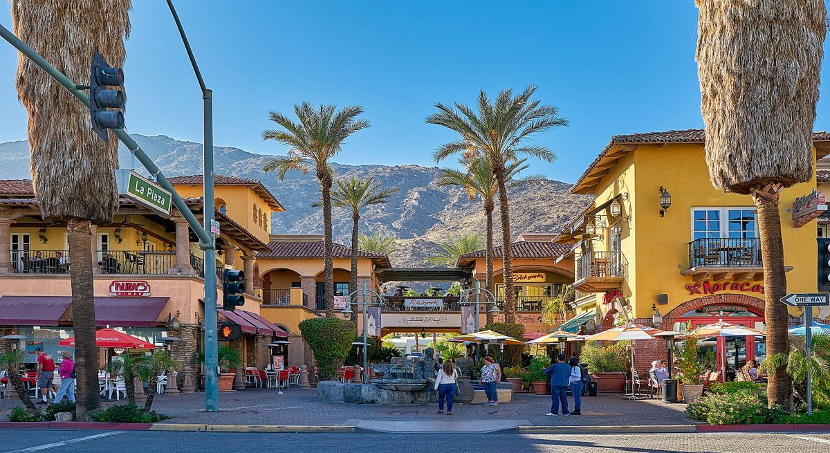 In Palm Springs, everyone is a star, including RV owners The