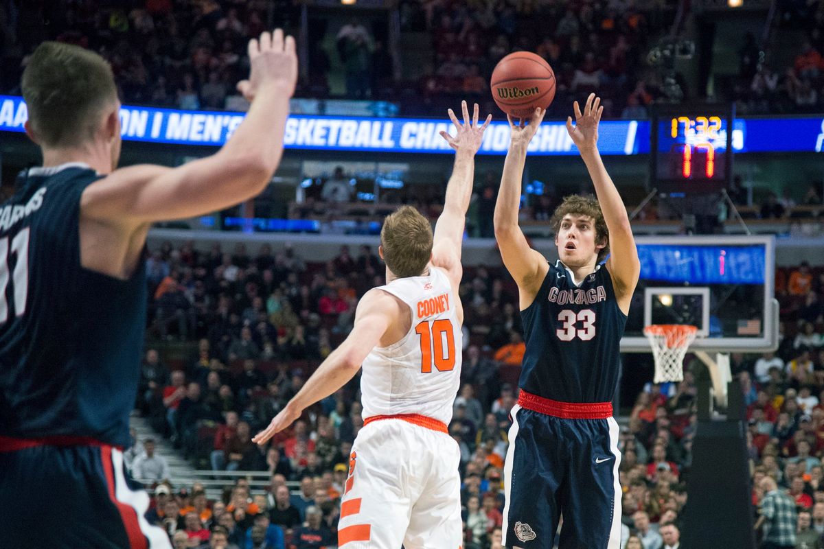 Gonzaga’s Kyle Wiltjer (33) launches a 3-point shot against Syracuse in the first half of a 2016 NCAA Tournament game in Chicago.  (Dan Pelle/The Spokesman-Review)