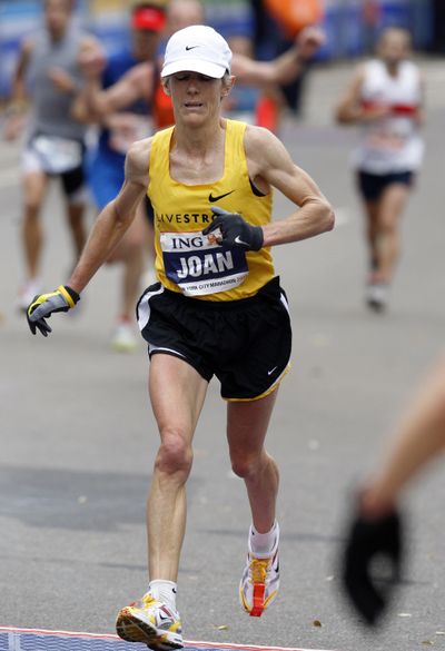 Joan Benoit Samuelson, at 53, has some goals in the Chicago Marathon Sunday. (Associated Press)