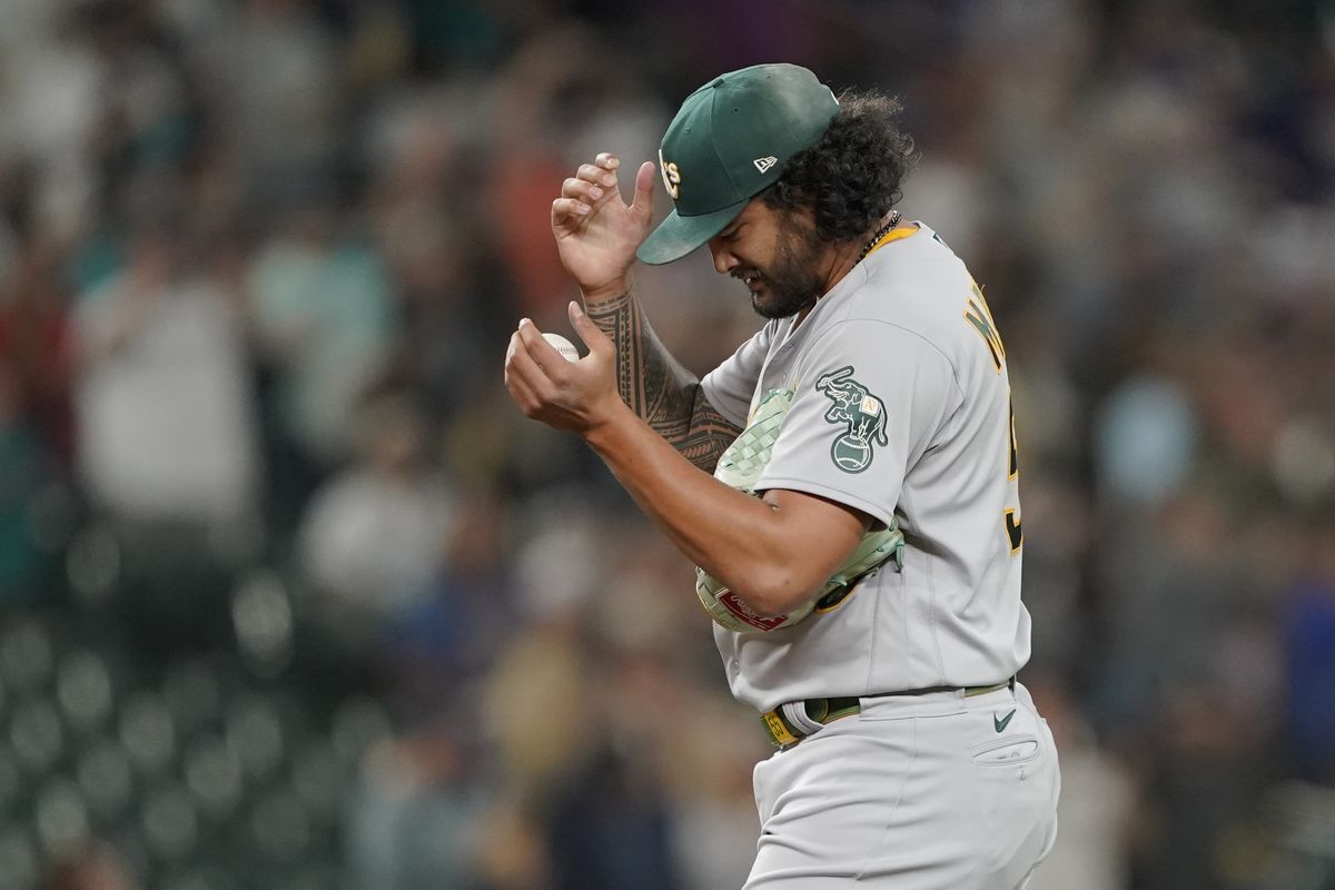 Elvis Andrus Oakland Athletics beat Seattle Mariners 