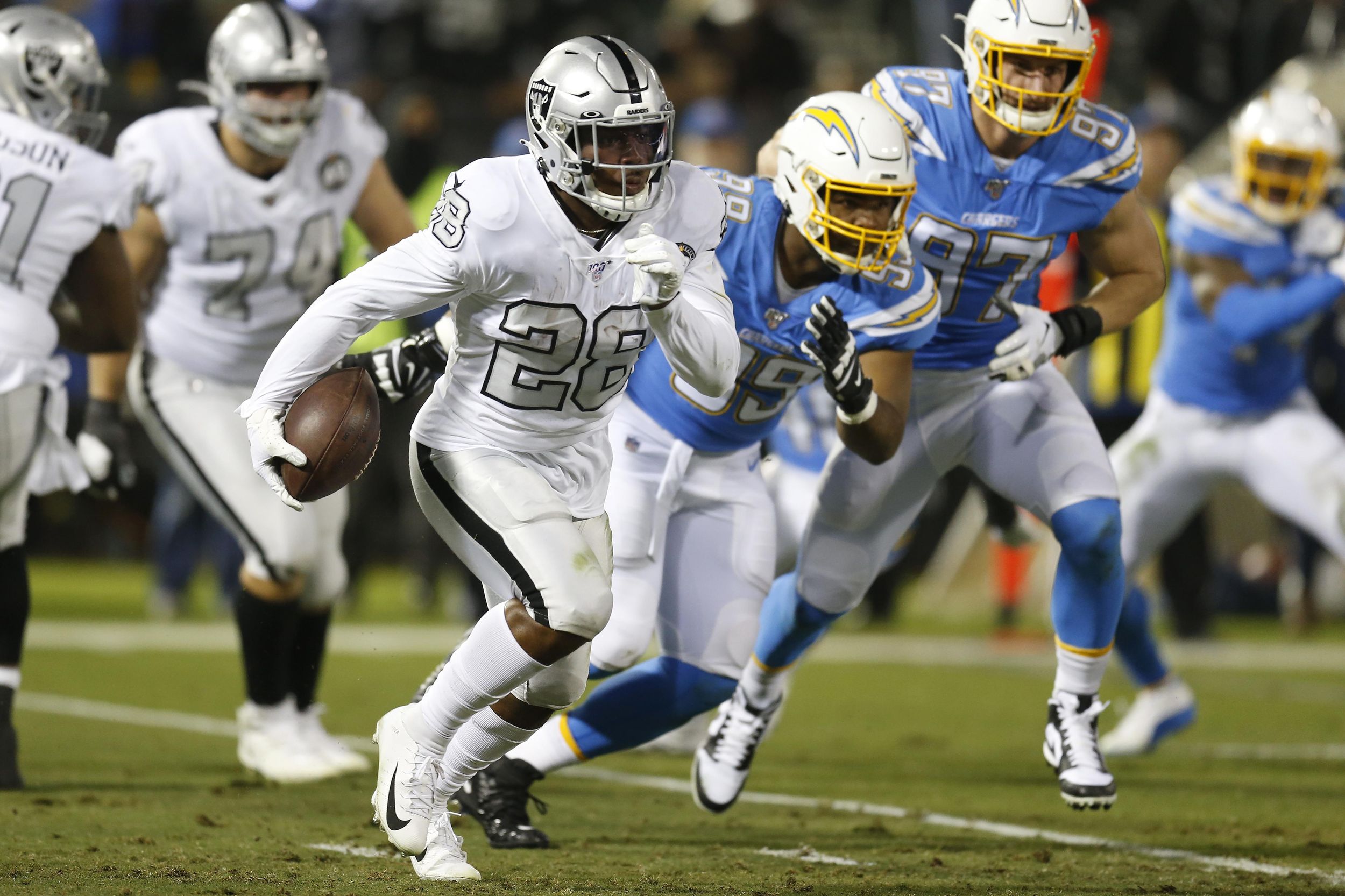 Raiders Rally Behind Josh Jacobs, Defense To Beat Chargers 26-24 | The ...