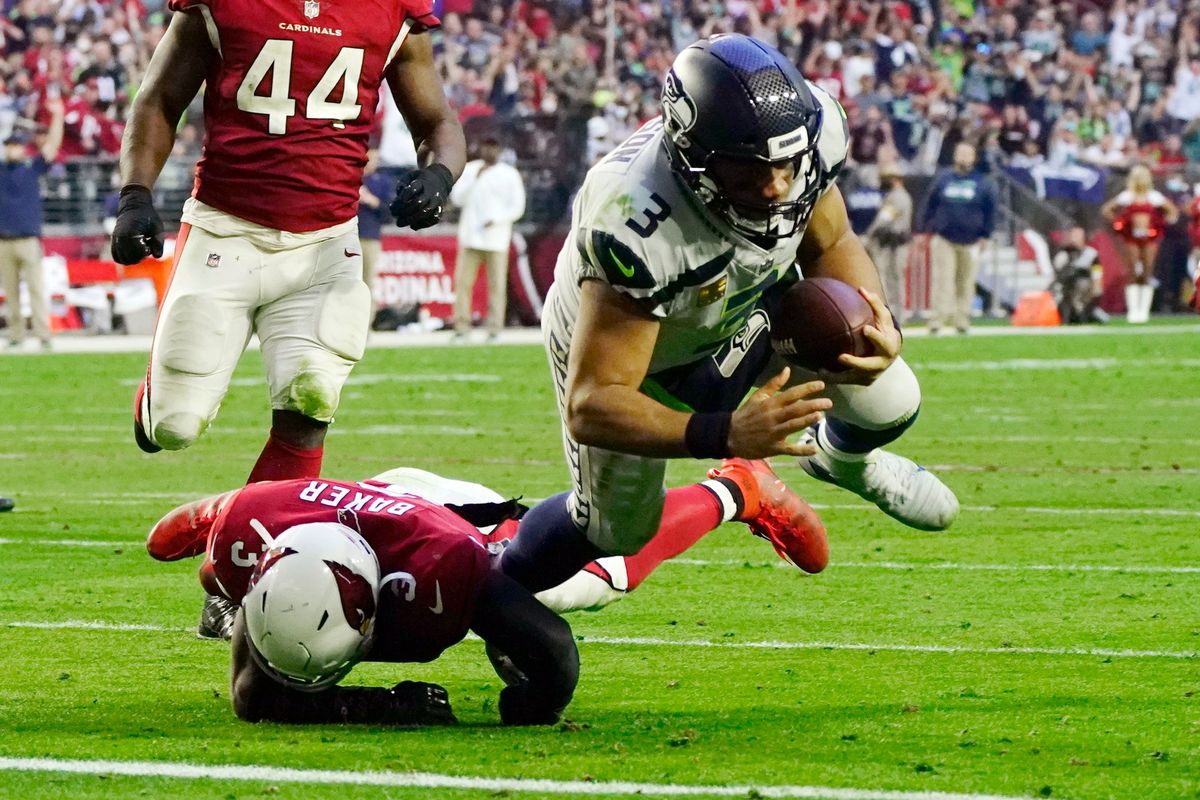 Seattle Seahawks' Russell Wilson continues to rank second overall