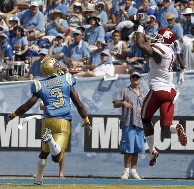 Jeffrey Solomon and all the WSU receivers need to find holes in Oregon’s secondary. (Associated Press)