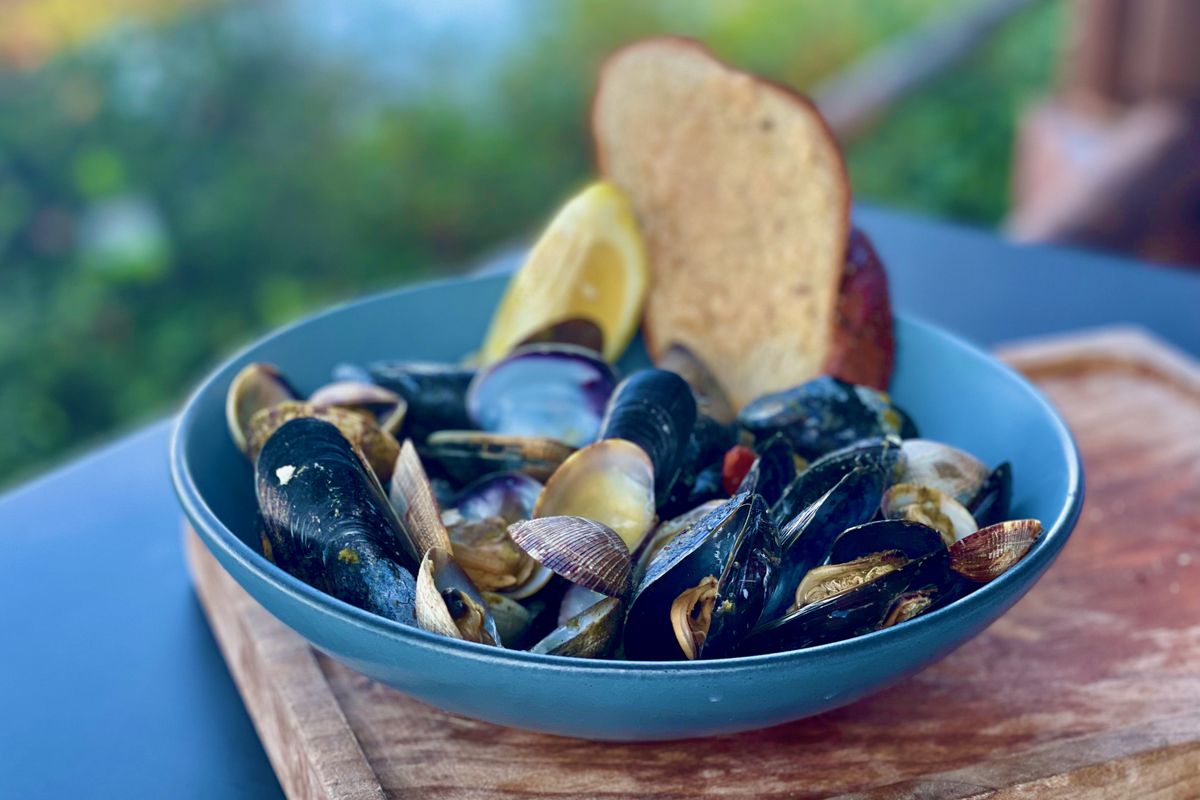 A steaming bowl of mussels and clams served at the Captain Whidbey Inn. (Leslie Kelly)