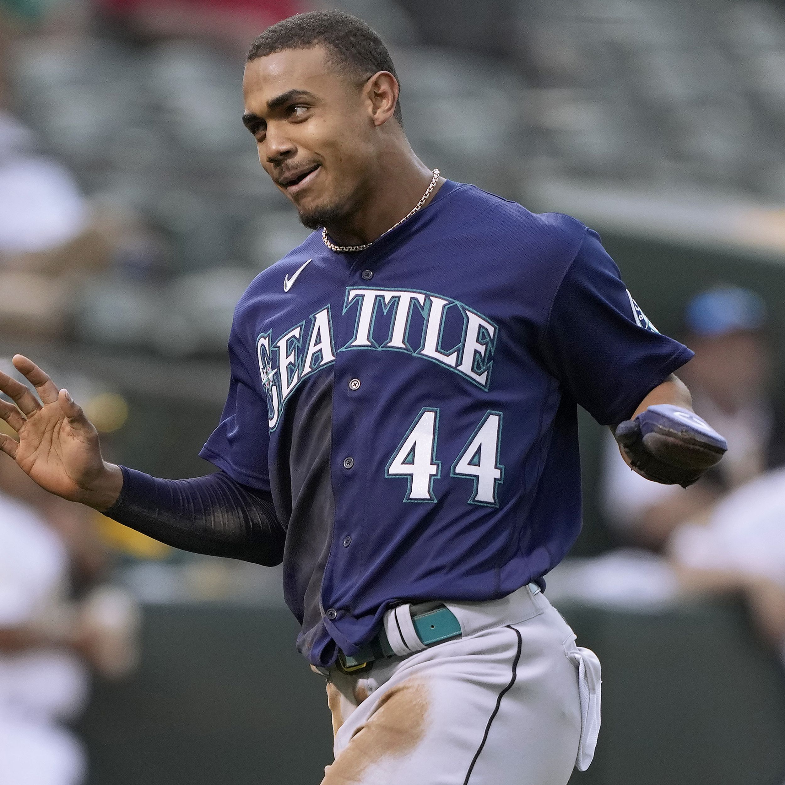 Olympic bronze medalist Julio Rodriguez earns MLB Rookie of the