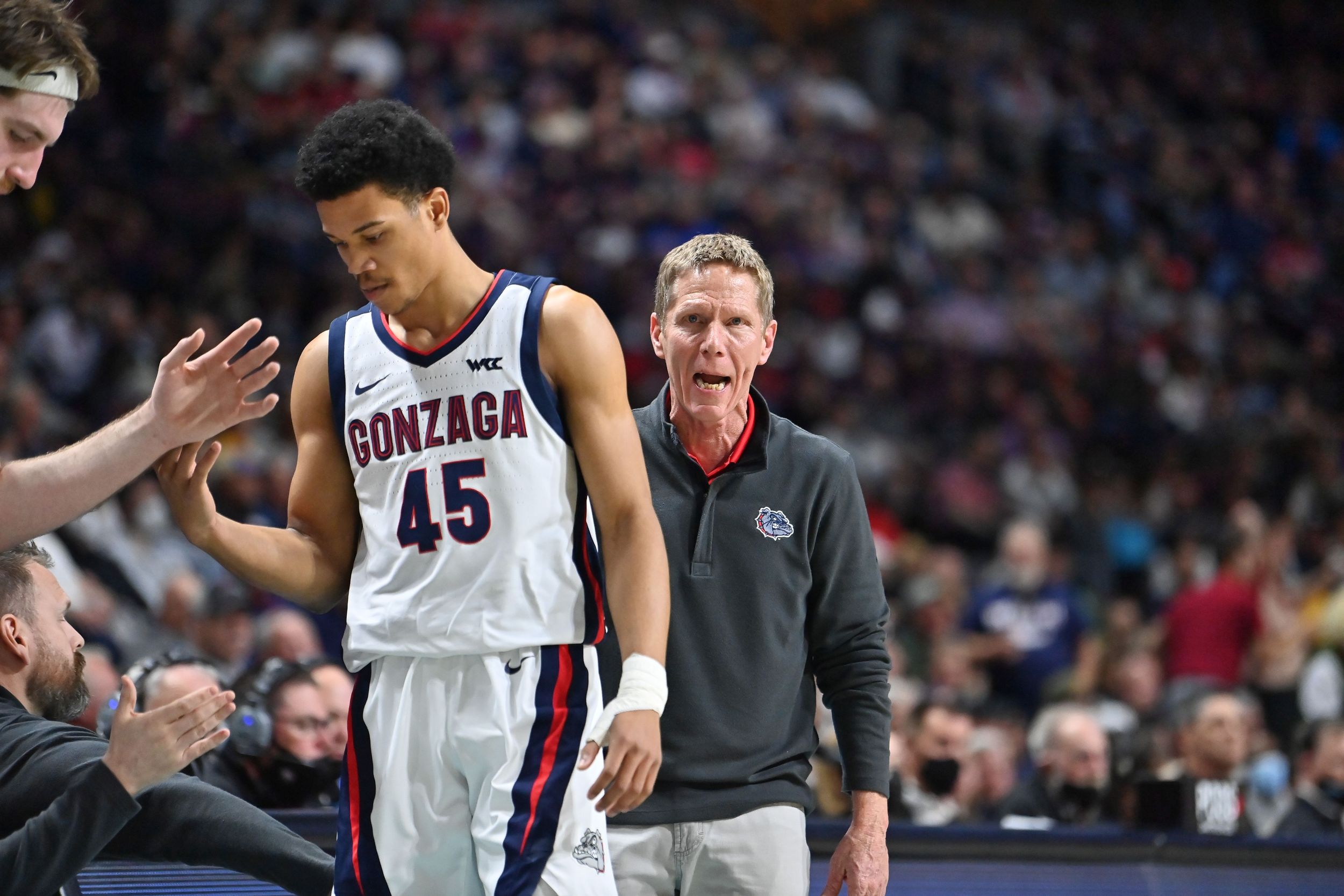 gonzaga-continues-to-fill-out-schedule-adds-dec-12-game-against