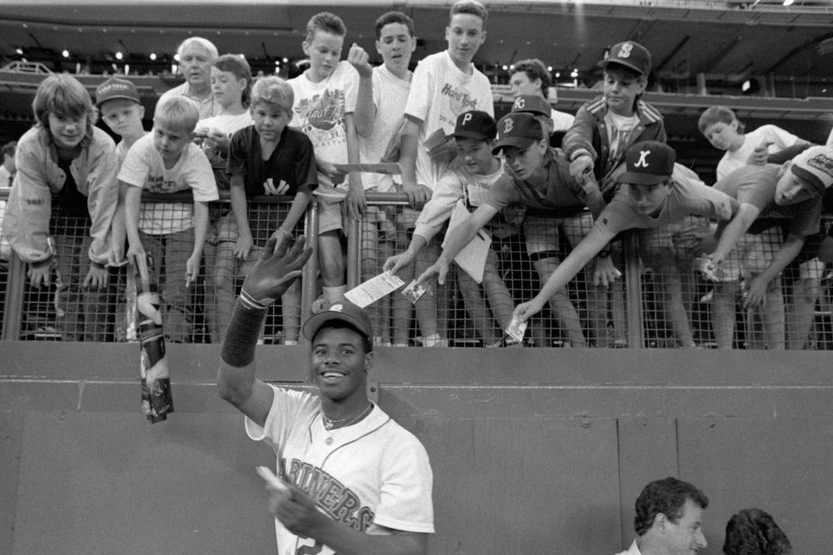 Seattle Mariners star Ken Griffey Jr. signs autographs in the Kingdome. Griffey played in the Kingdome from 1989 to 1999.  (Tribune News Service)