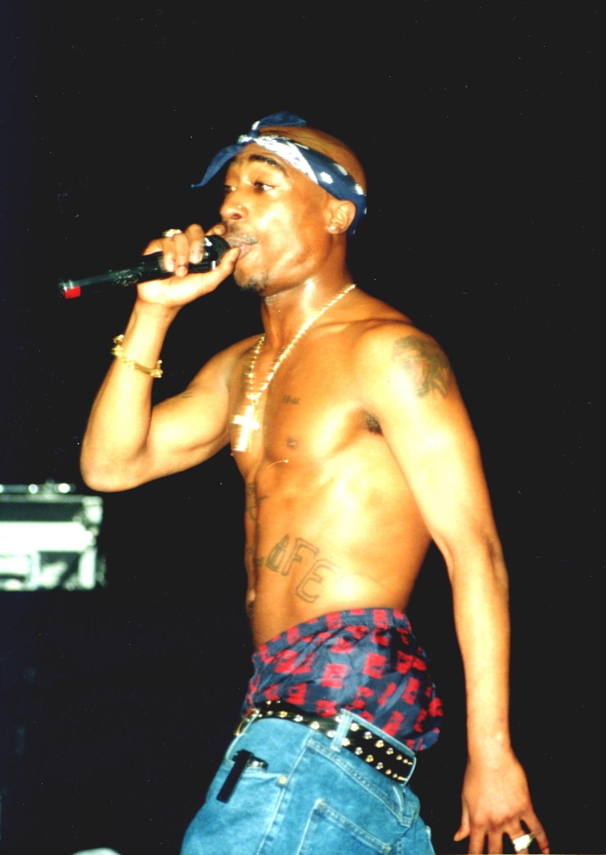 Tupac Shakur in 1990 on stage. (Raymond Boyd, Getty Images)