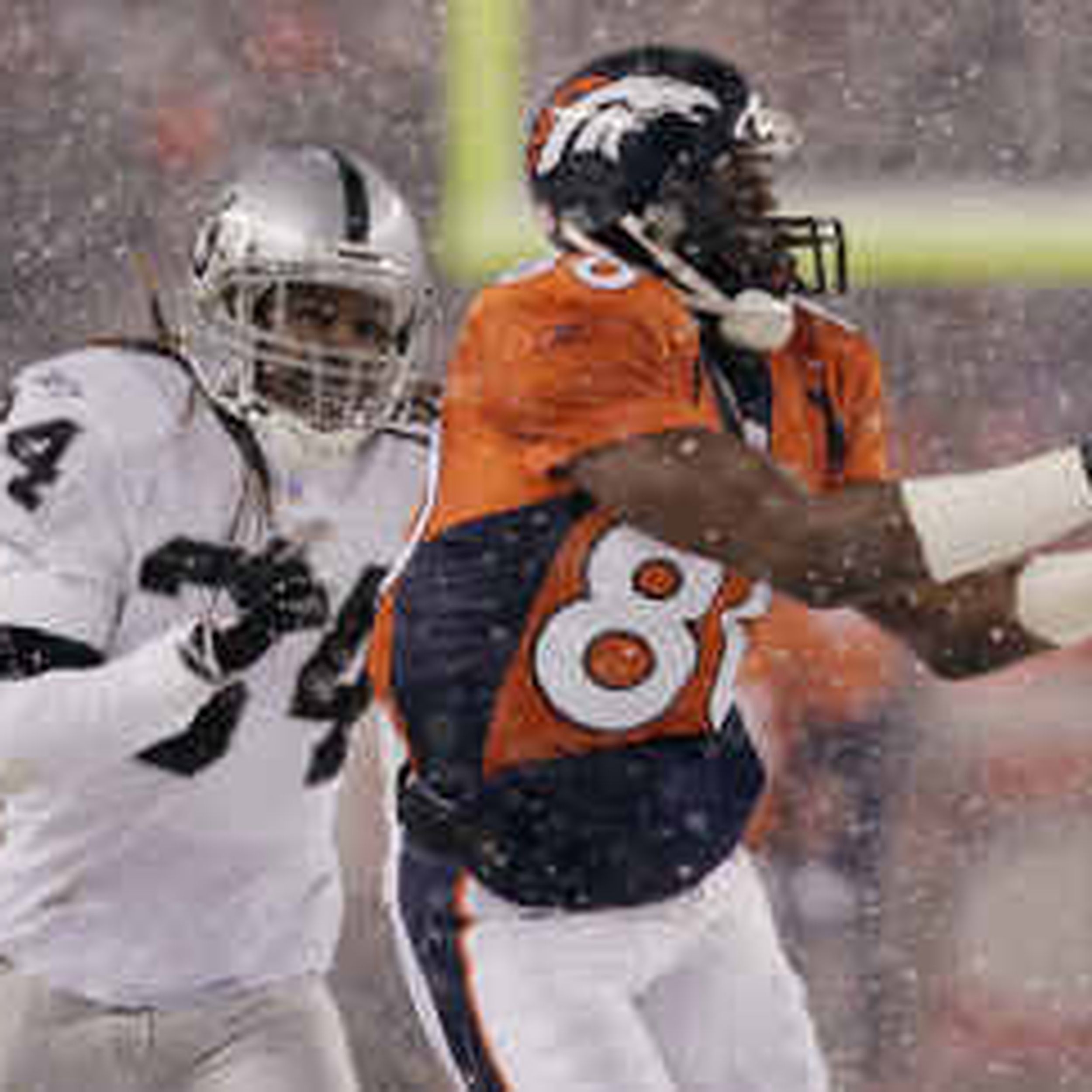 Raiders shock Broncos