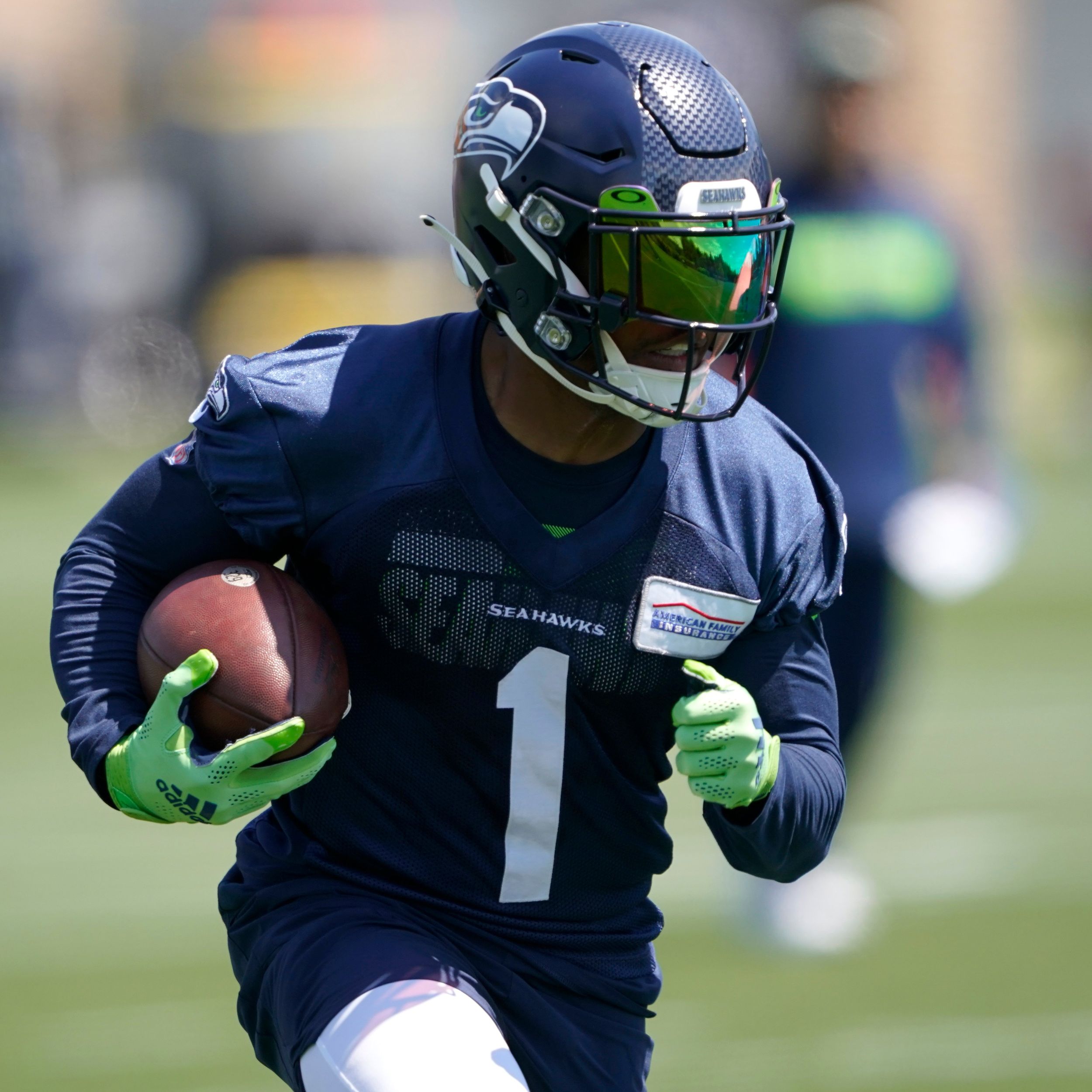 Seahawks take receivers Bo Melton, Dareke Young in seventh round