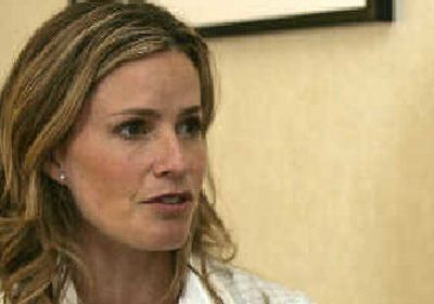 
Elisabeth Shue
 (AP / The Spokesman-Review)