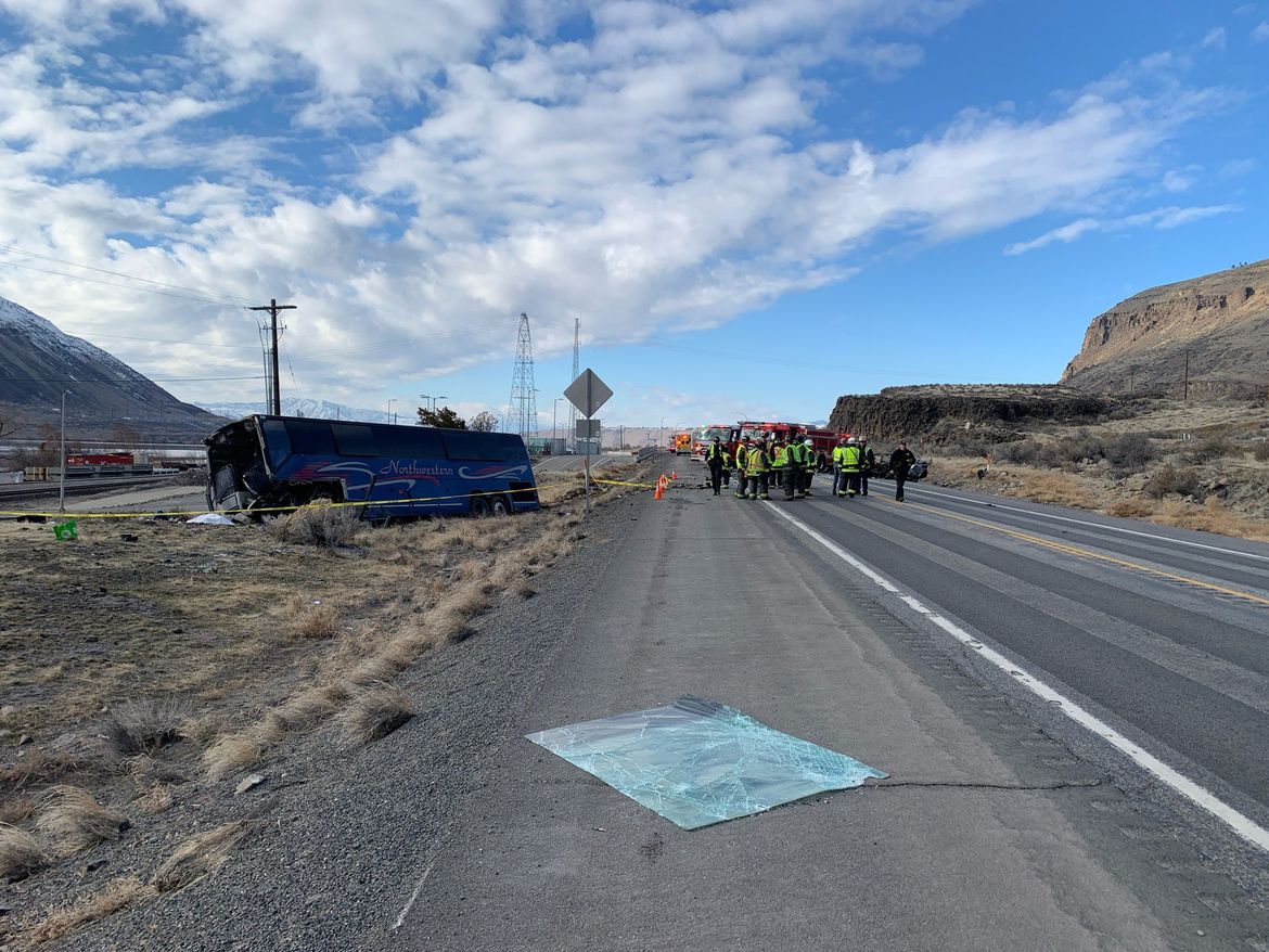 Two people who died in charter bus crash were from Spokane area