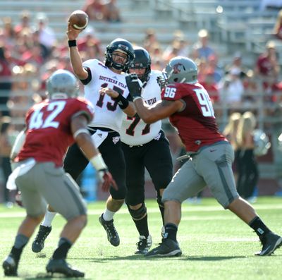 Washington State’s defense bottled up quarterback Aaron Cantu and the Southern Utah offense in Saturday’s game at Martin Stadium. (Tyler Tjomsland)