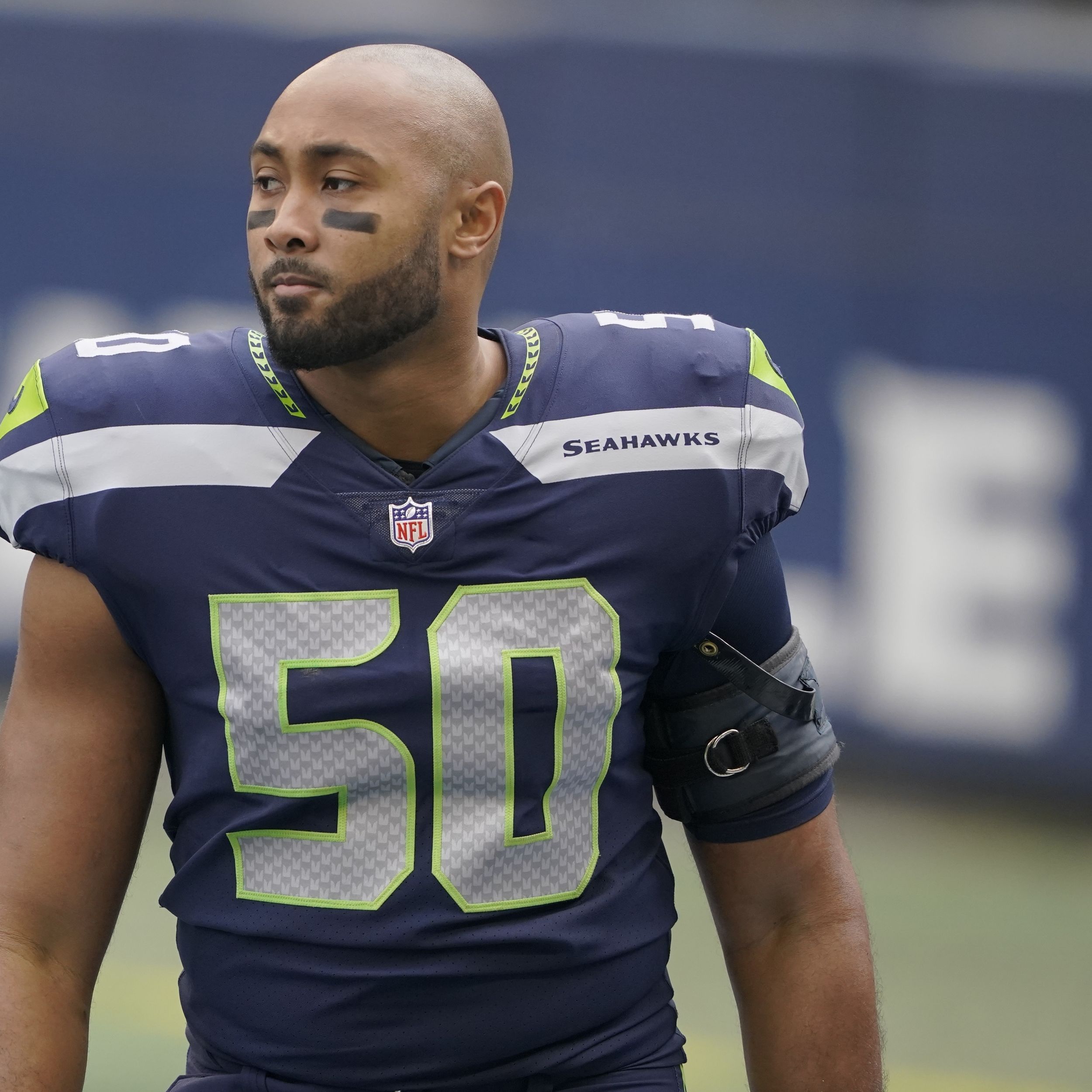 Raiders outside linebacker K.J. Wright (34) holds on to the football before  an NFL football gam …