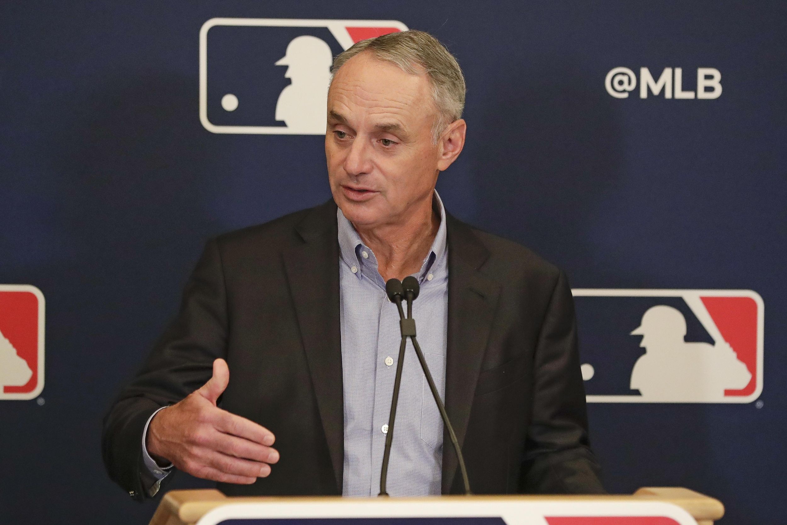 Federal judge tosses fan lawsuit vs. MLB, Astros, Red Sox The